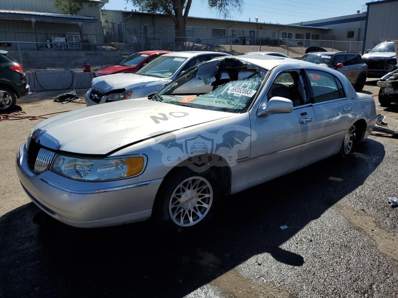 Lincoln Town Car SIGNATURE 4.6L 8 2002