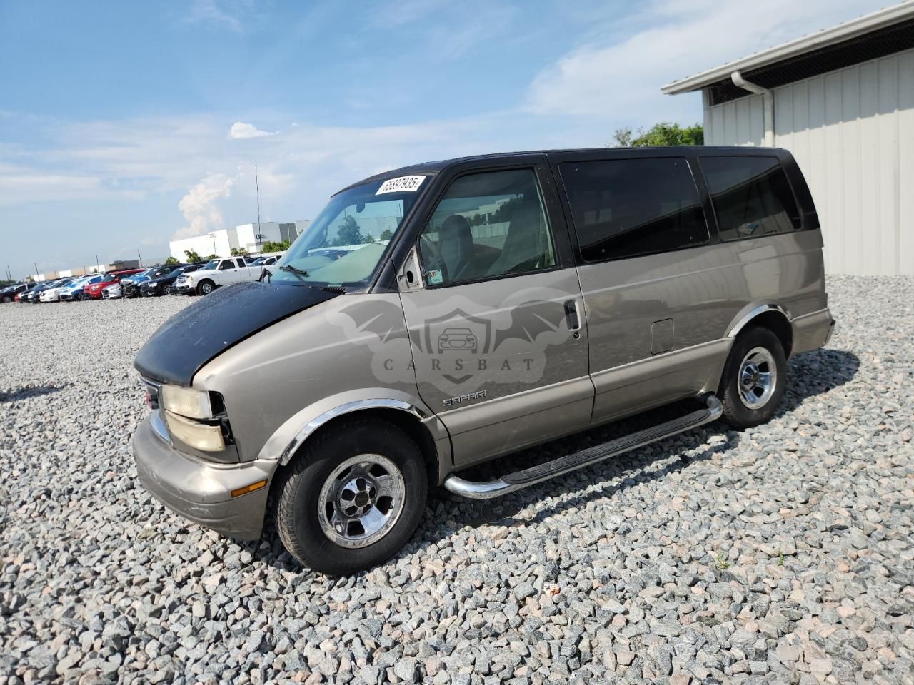 GMC Safari XT 4.3L 6 2001
