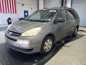 Toyota Sienna CE 3.3L 6 2005
