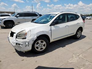 Nissan Rogue S 2.5L 4 2014