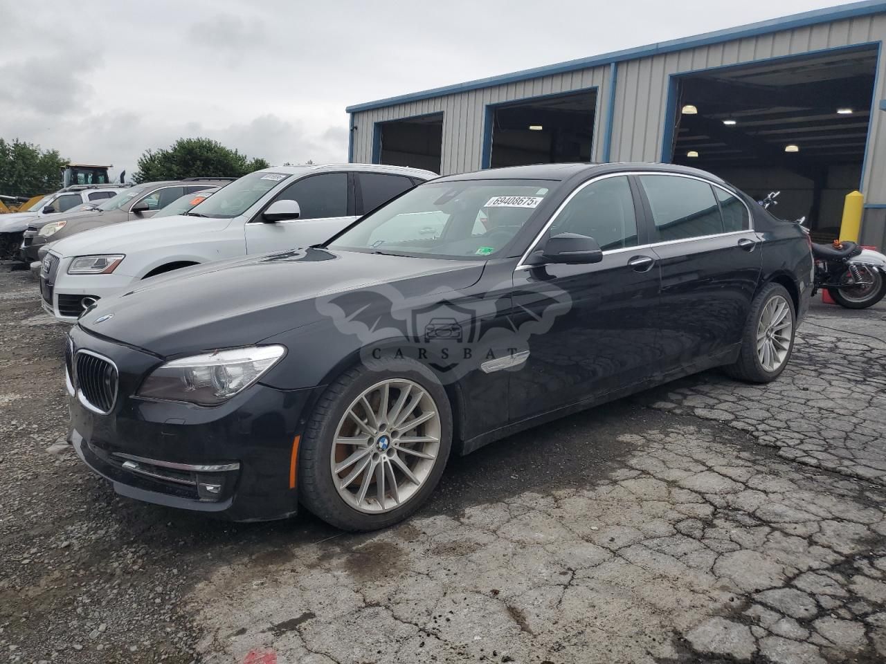 BMW 7 Series LXI 4.4L 8 2013