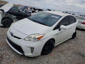 Toyota Prius 1.8L 4 2014