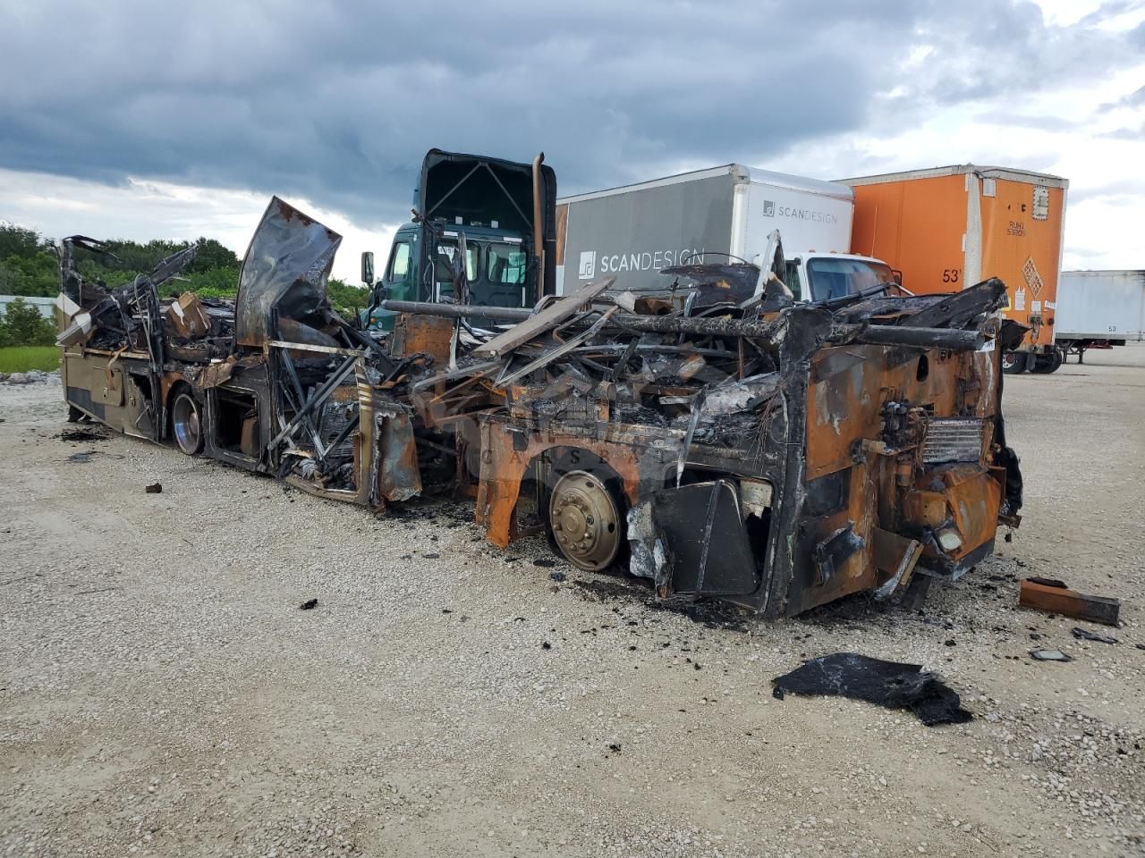 Freightliner X-line XC 6.7L 6 2012
