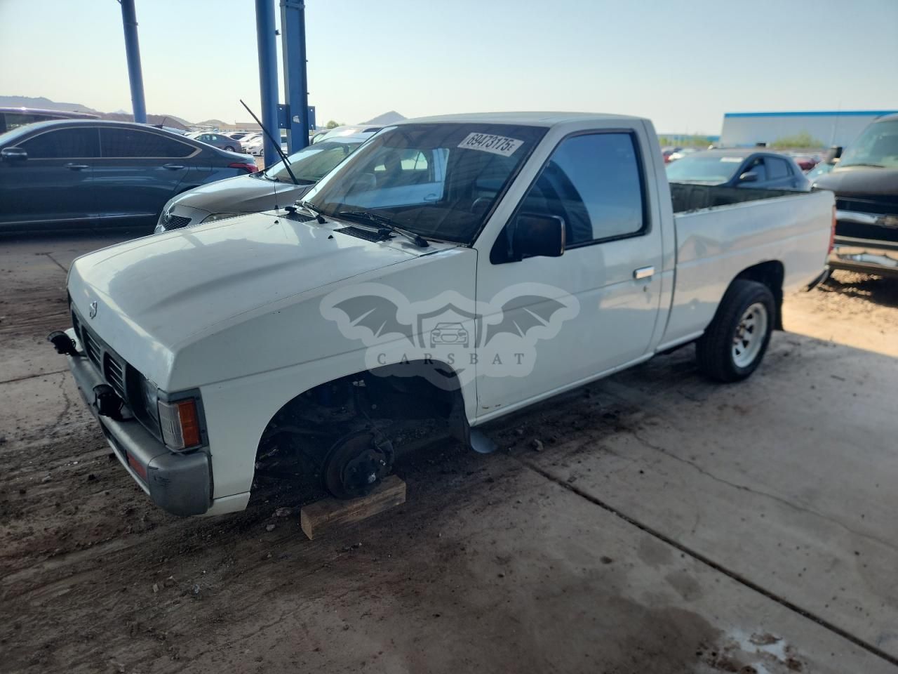 Nissan Navara SHORT WHEELBASE 2.4L 4 1993