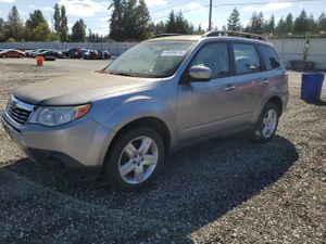 Subaru Forester 2.5X PREMIUM 2.5L 4 2010