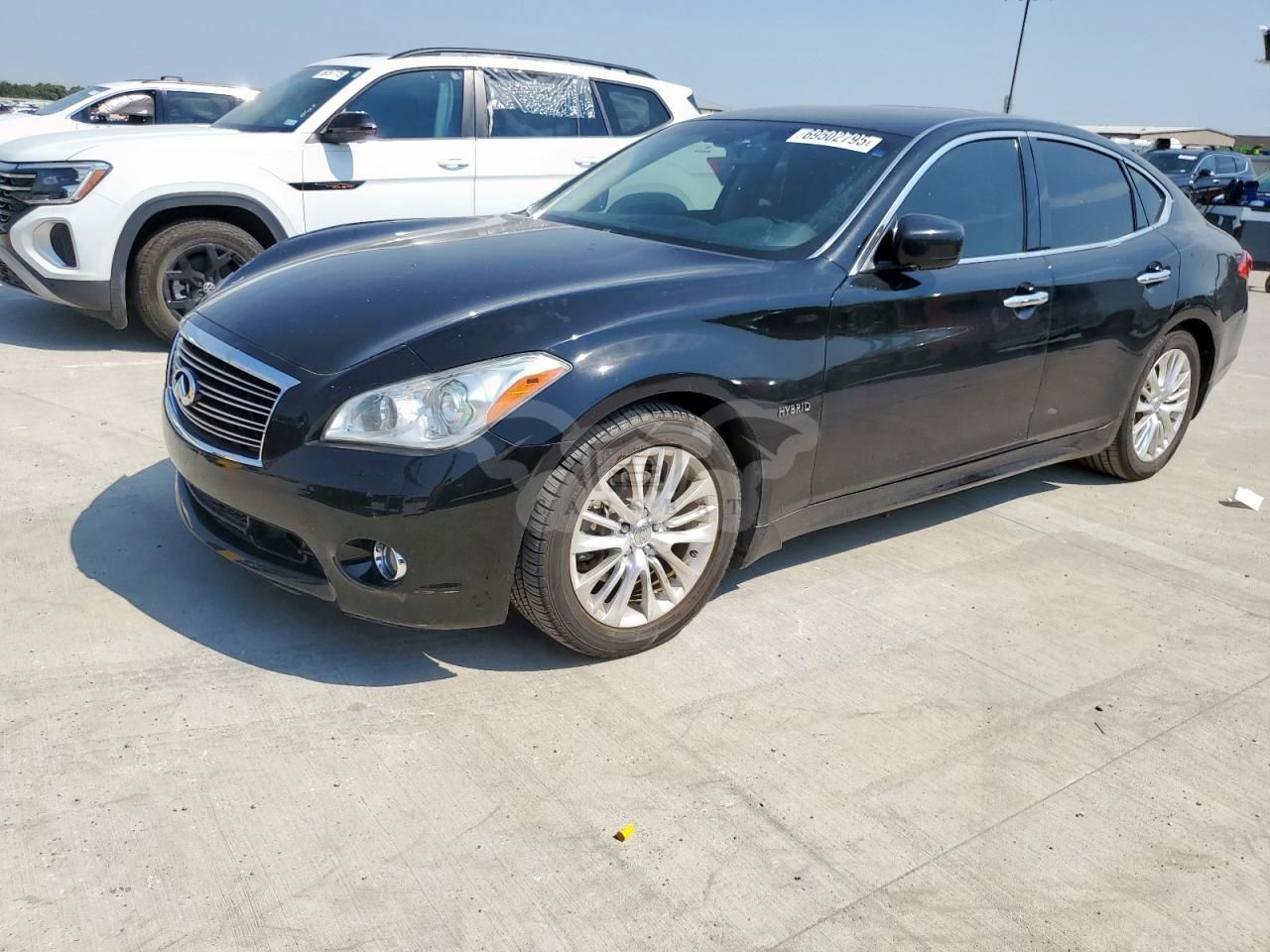 Infiniti M35 3.5L 6 2012