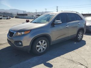 Kia Sorento LX 2.4L 4 2013