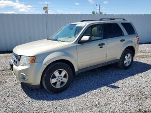 Ford Escape XLT 2.5L 4 2011