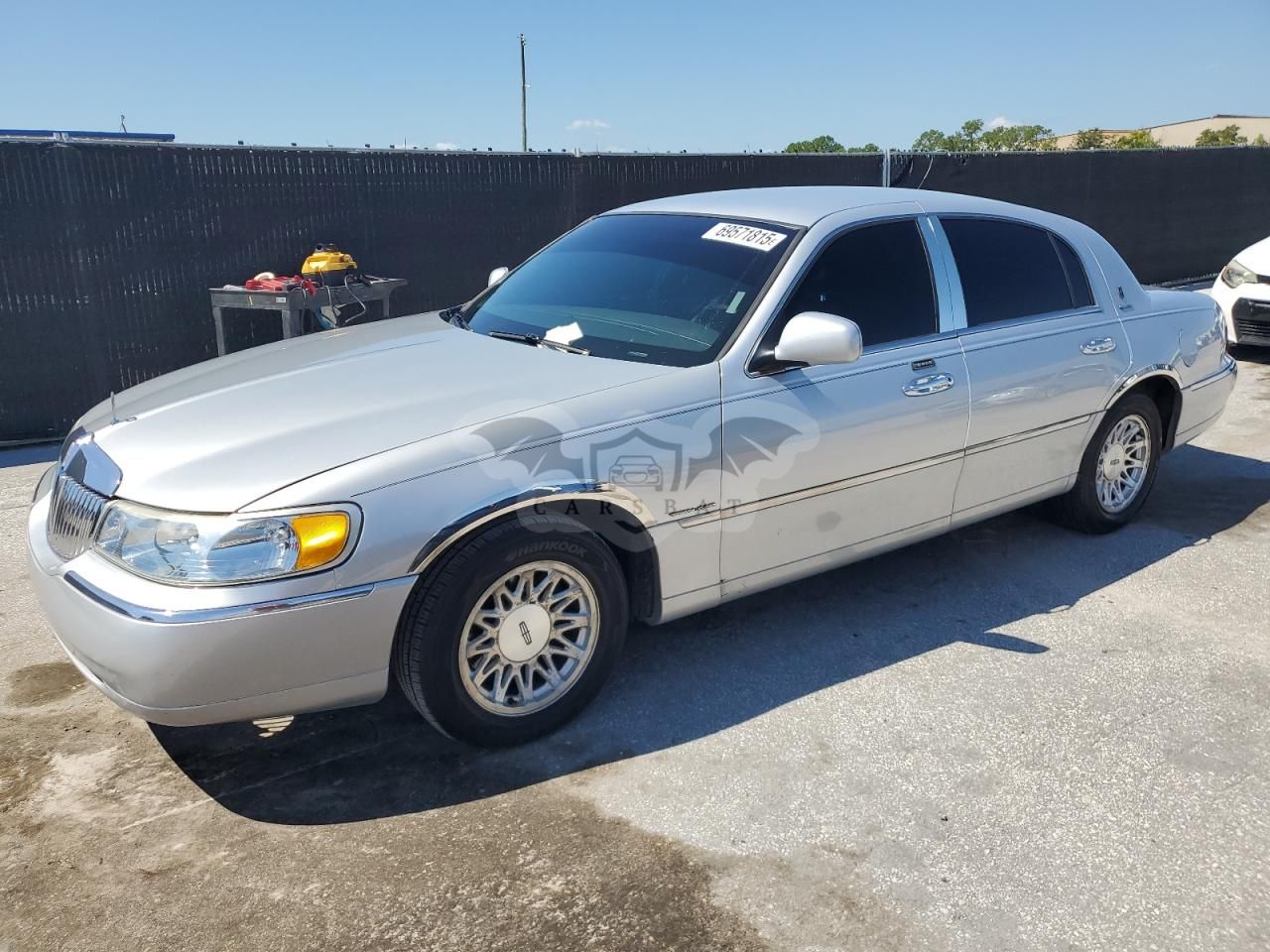 Lincoln Town Car SIGNATURE 4.6L 8 2002