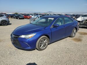 Toyota Camry LE 2.5L 4 2015