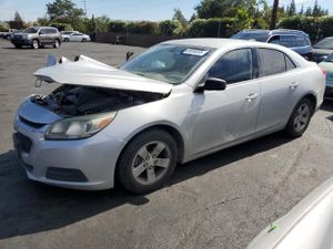 Chevrolet Malibu LS 2.5L 4 2015