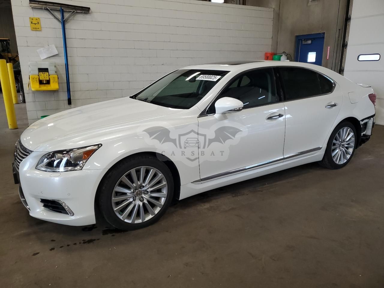 Lexus LS 460 4.6L 8 2015