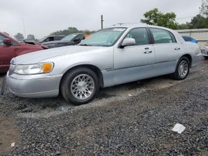 Lincoln Town Car SIGNATURE 4.6L 8 2001
