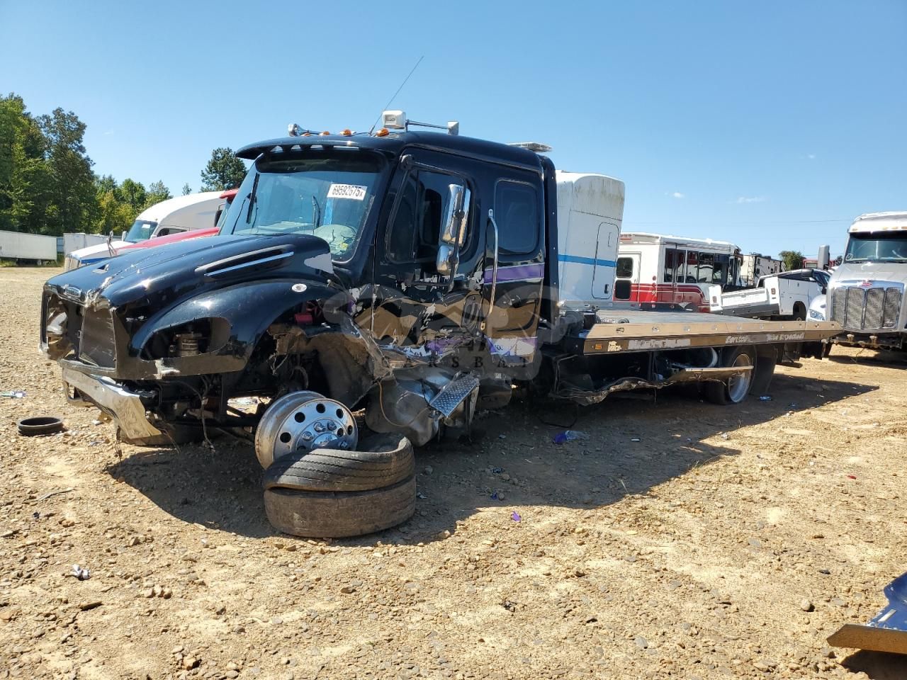 Freightliner Business Class M2 106 MEDIUM DUTY 6.7L 6 2025