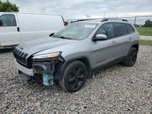 Jeep Cherokee LATITUDE 3.2L 6 2015