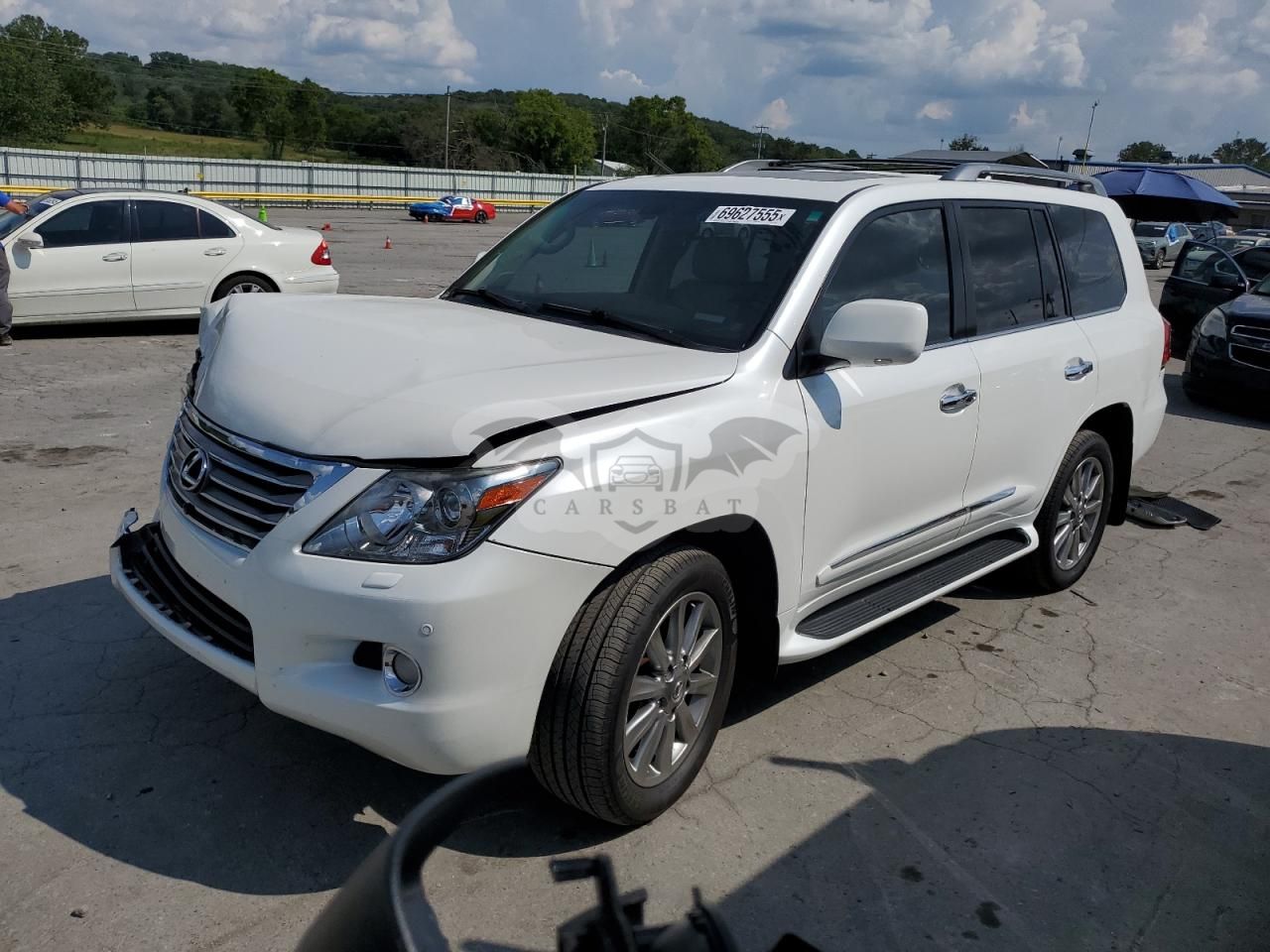 Lexus LX 570 5.7L 8 2011
