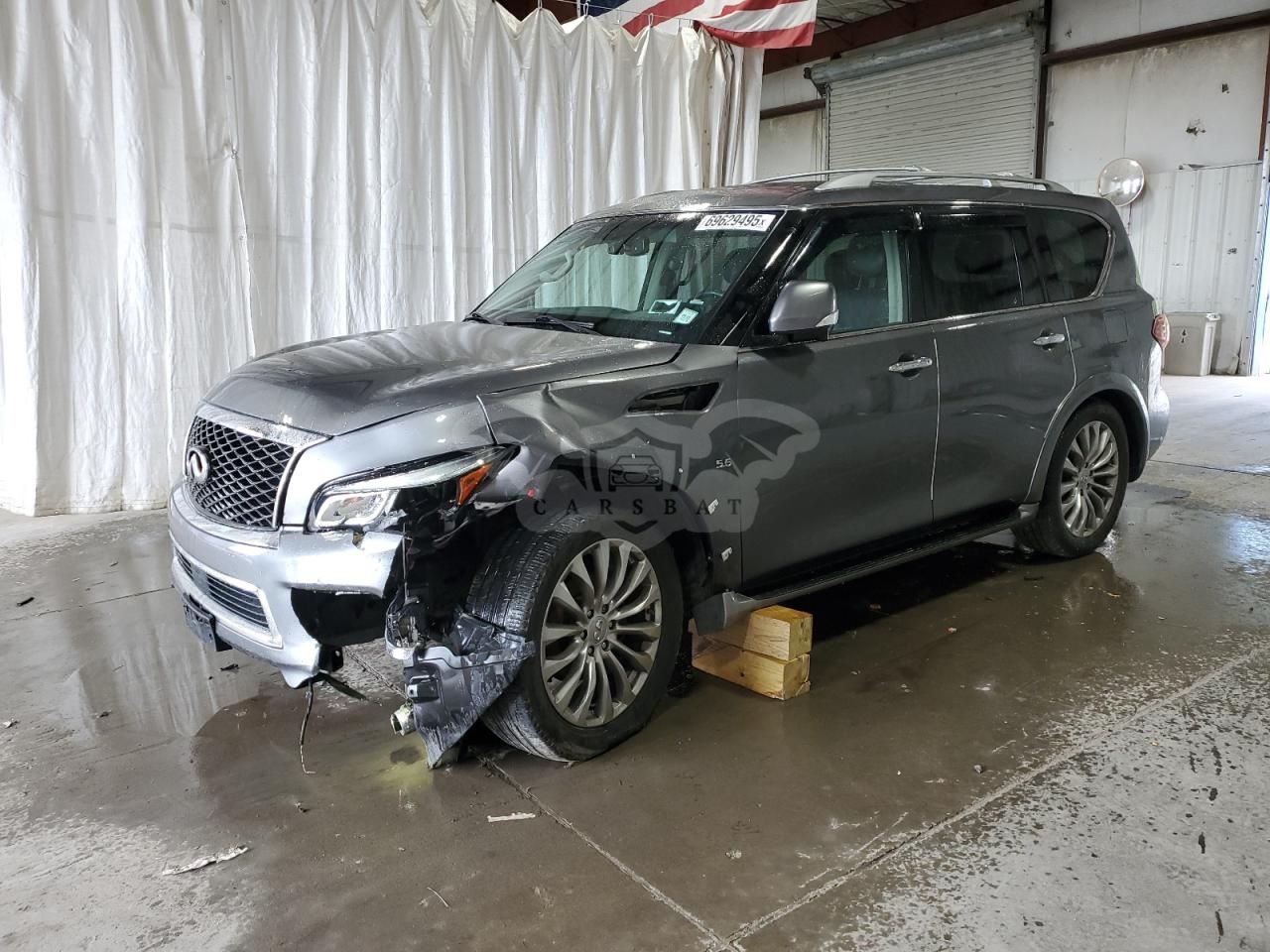 Infiniti QX80 5.6L 8 2015