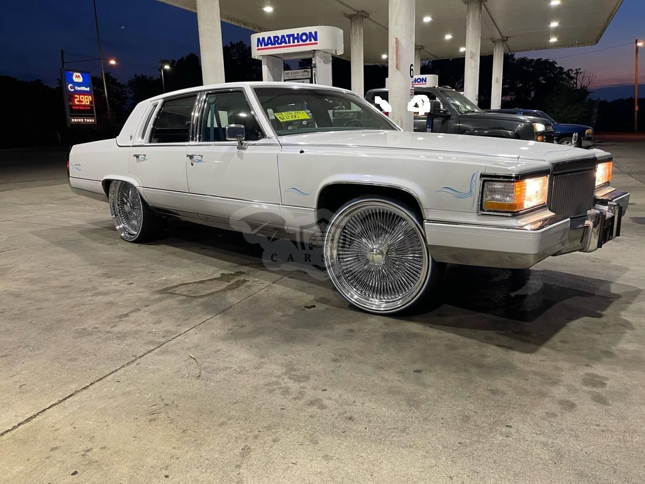 Cadillac Brougham 5.0L 8 1991