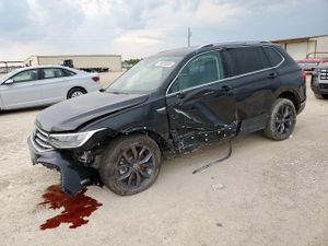 Volkswagen Tiguan SE 2.0L 4 2023