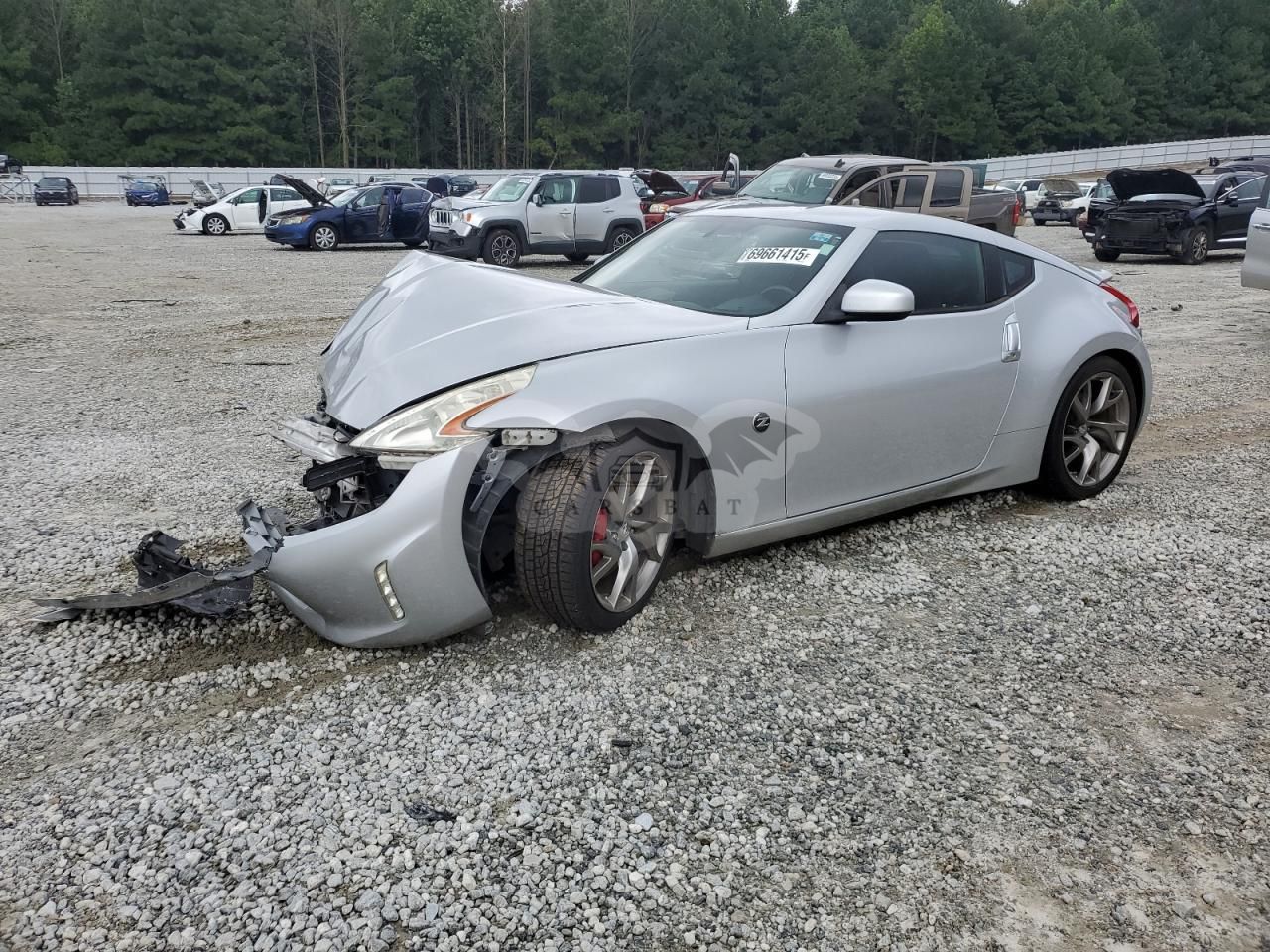 Nissan 370z BASE 3.7L 6 2015