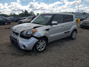 Kia Soul + 2.0L 4 2012