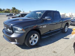 RAM 1500 SPORT 5.7L 8 2014