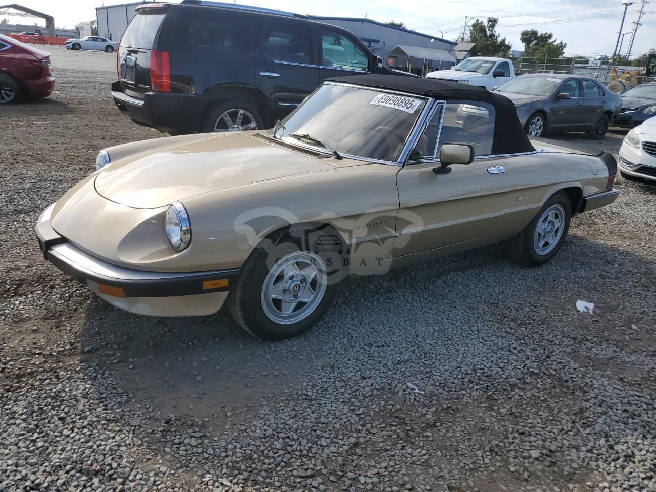 Alfa Romeo Giulia 2000 SPIDER 2.0L 4 1986