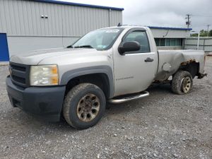 Chevrolet Silverado 1500 C1500 4.8L 8 2007
