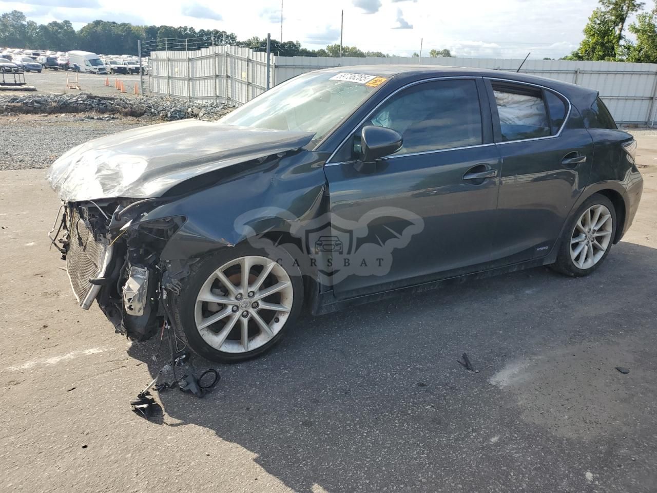 Lexus CT 200 1.8L 4 2011