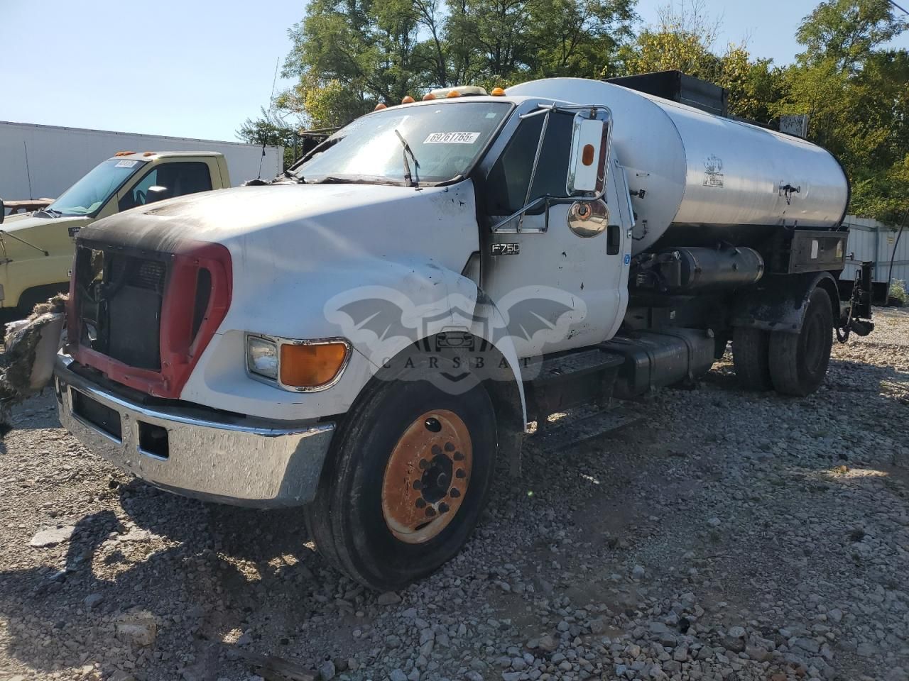 Ford F750 SUPER DUTY 5.9L 6 2007