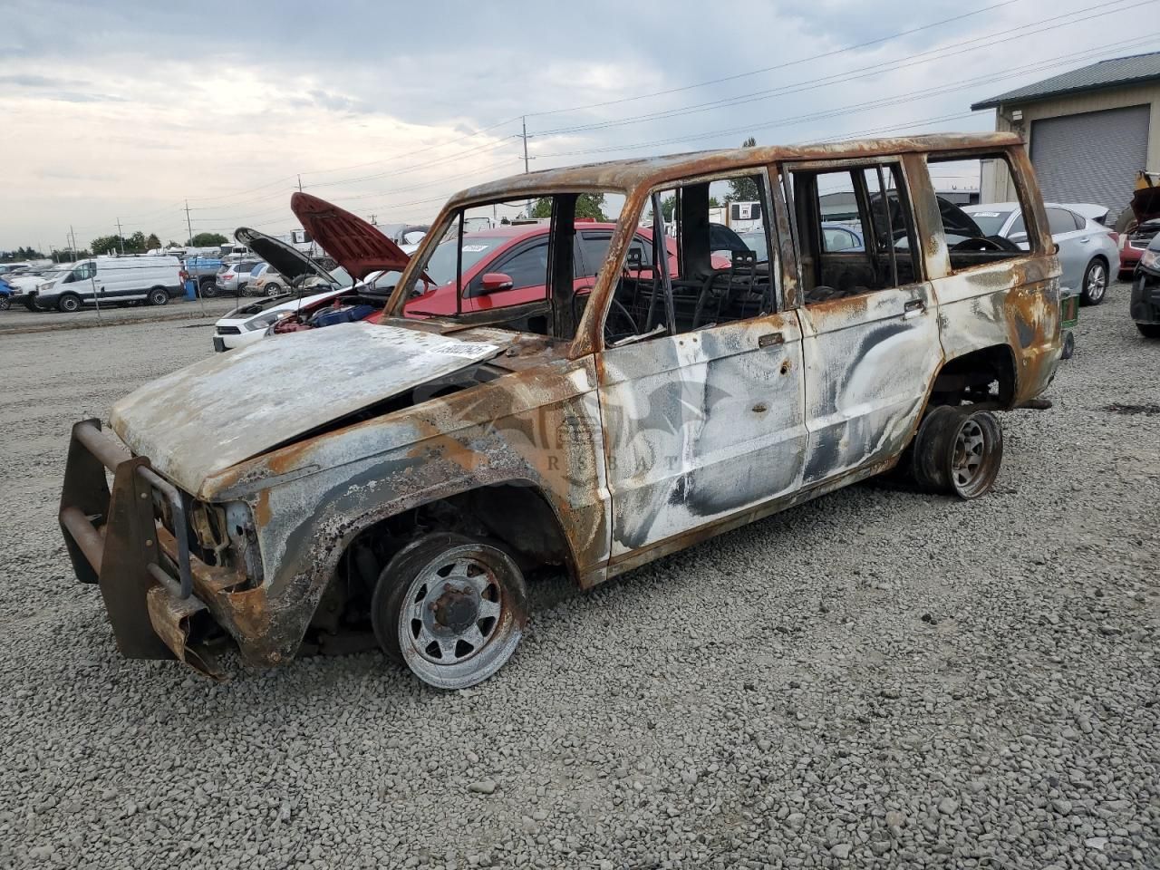 Isuzu Trooper II 2.6L 4 1989
