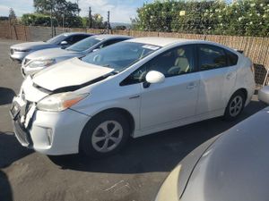 Toyota Prius 1.8L 4 2013