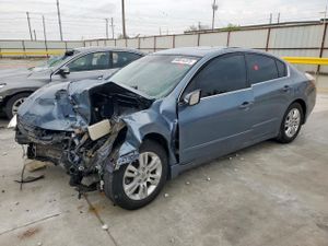 Nissan Altima BASE 2.5L 4 2010