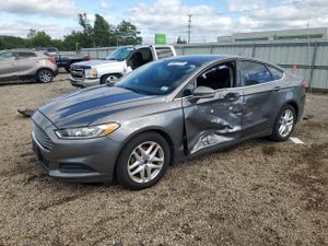 Ford Fusion SE 1.6L 4 2013