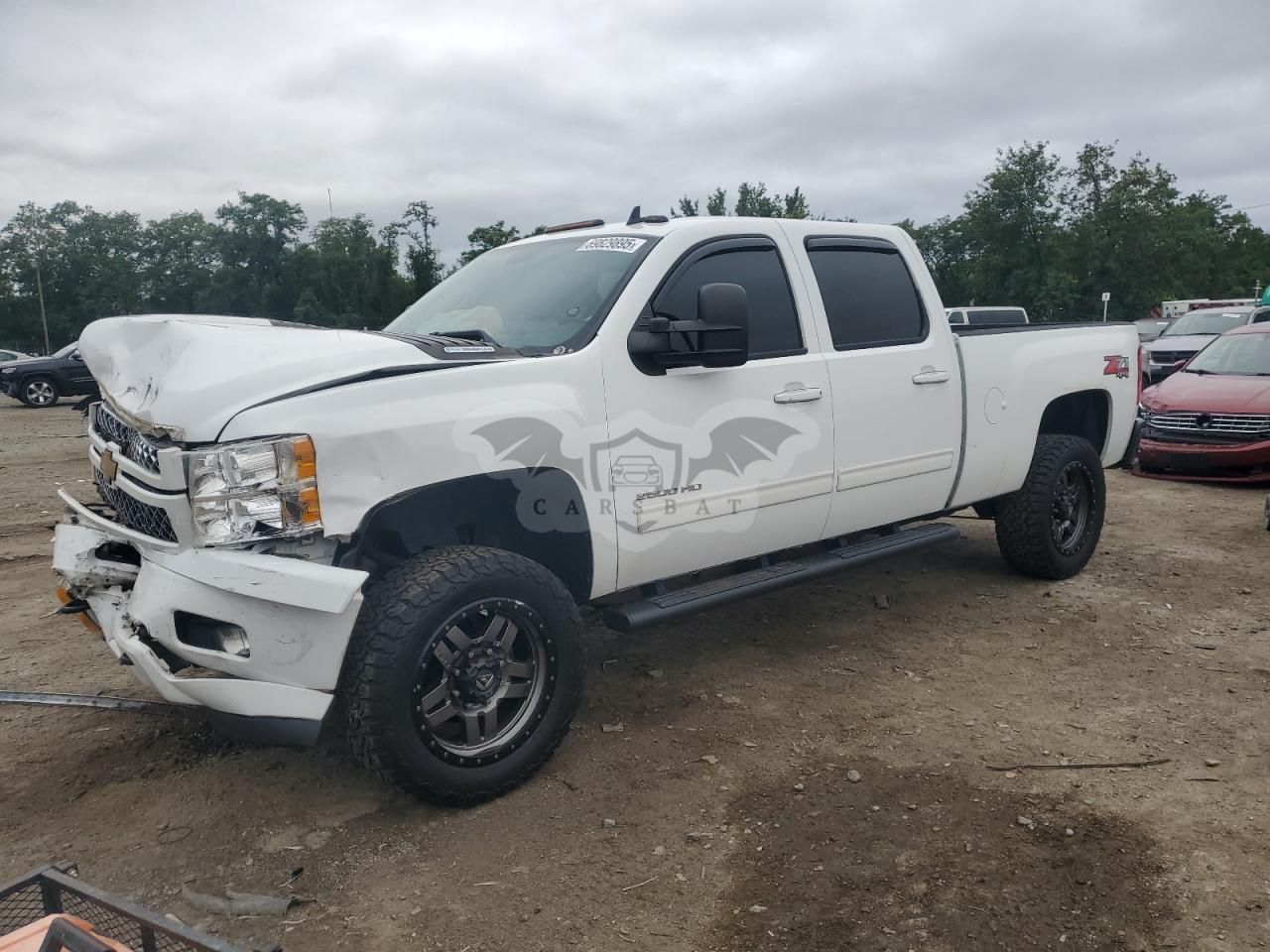 Chevrolet Silverado 2500 K2500 HEAVY DUTY LTZ 6.6L 8 2013