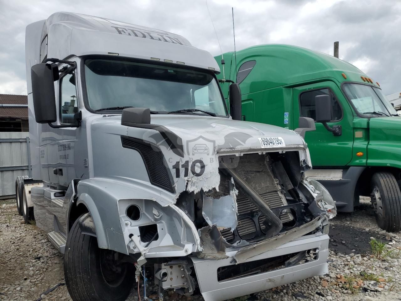 Volvo VN VNL 12.8L 6 2013