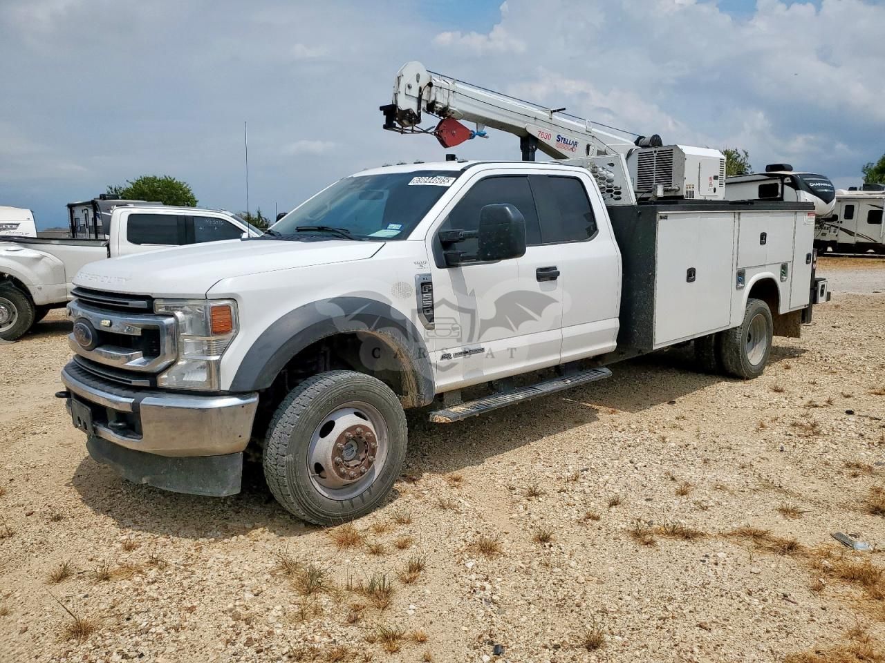 Ford F550 SUPER DUTY 6.7L 8 2021