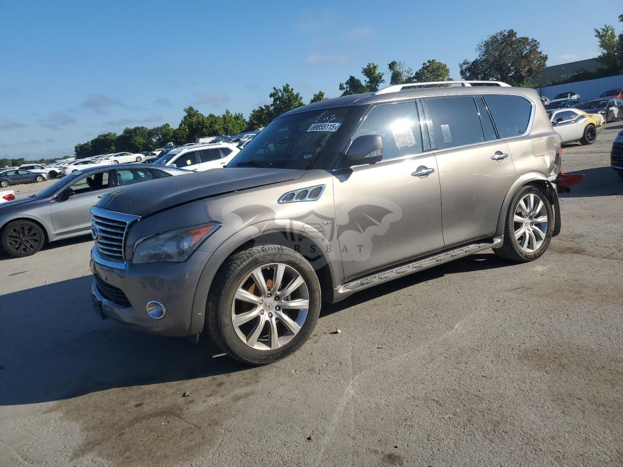 Infiniti QX80 5.6L 8 2014
