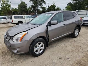 Nissan Rogue S 2.5L 4 2013
