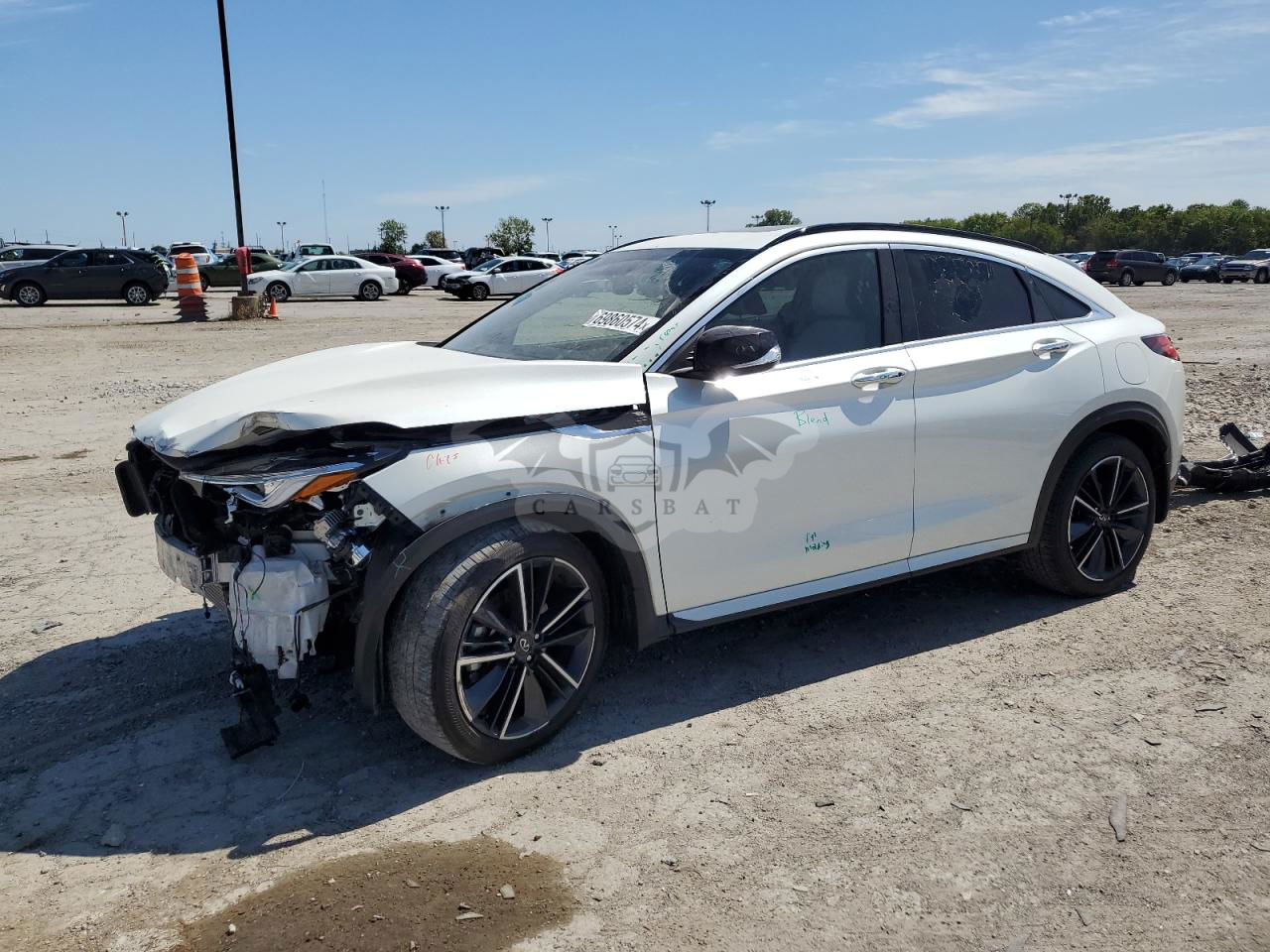 Infiniti QX50 LUXE 2.0L  4 2022