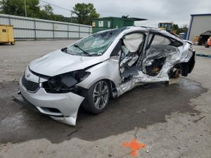 Kia Cerato / Forte / K3 EX 2.0L 4 2015