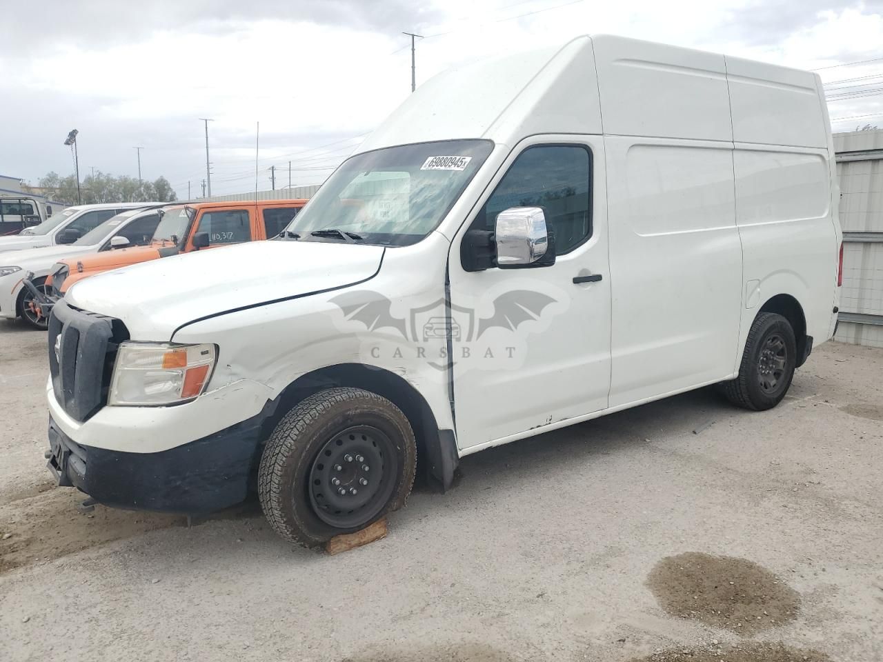 Nissan NV series 2500 5.6L 8 2014