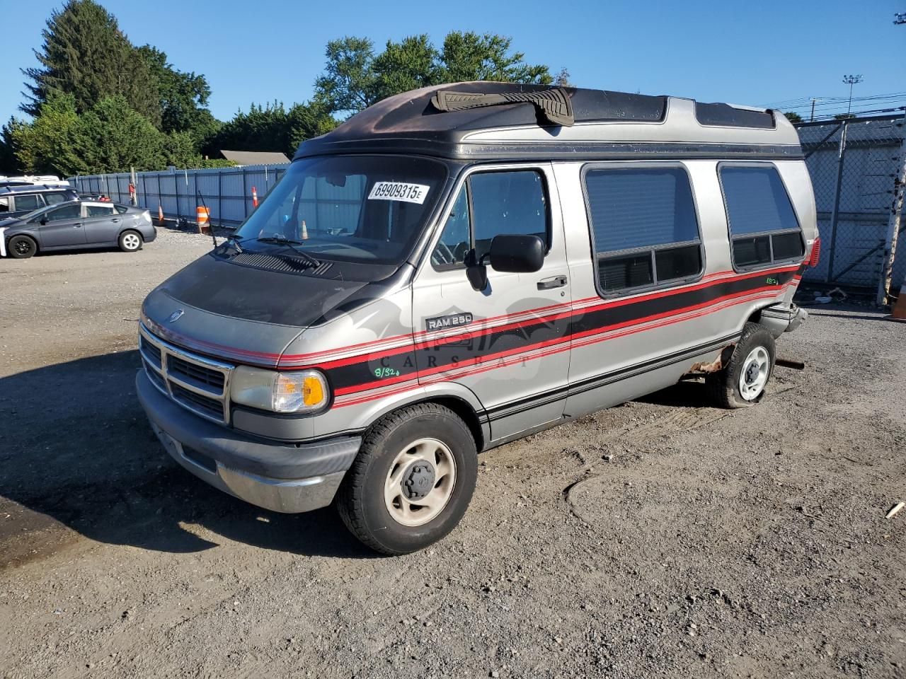 Dodge B-series B250 5.2L 8 1994
