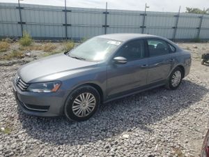 Volkswagen Passat S 2.5L 5 2014