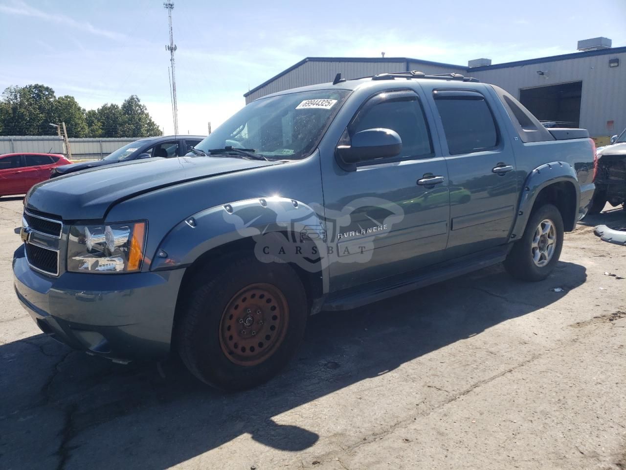 Chevrolet Avalanche LT 5.3L 8 2011
