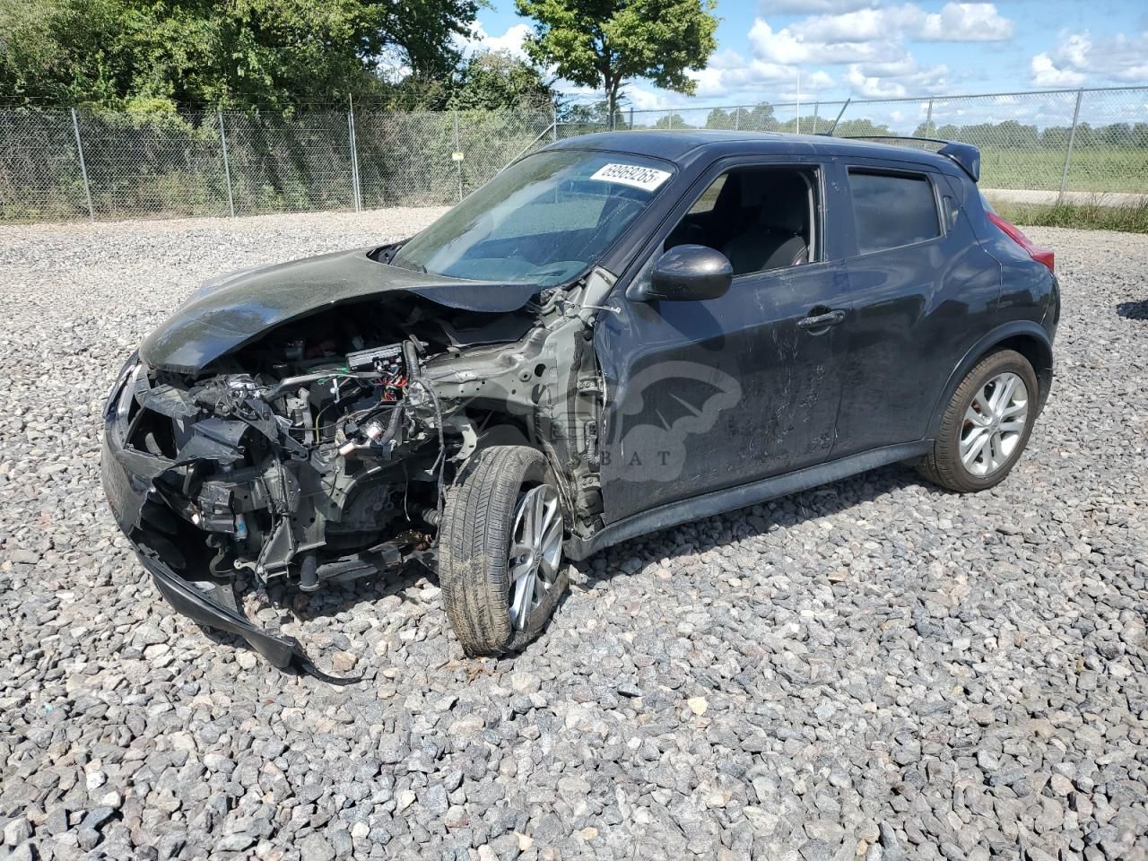 Nissan Juke S 1.6L 4 2013
