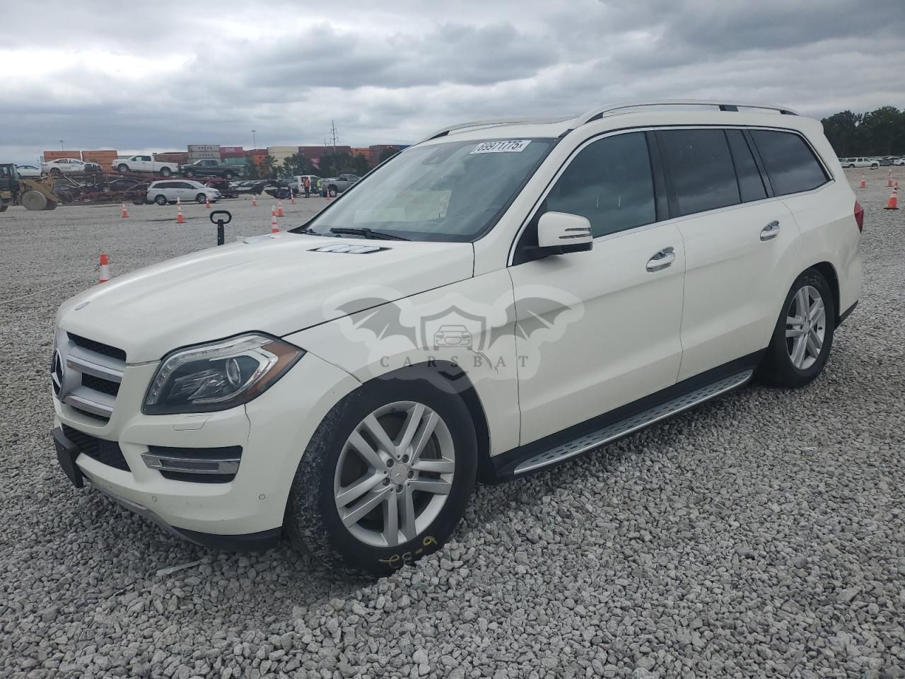 Mercedes-Benz GL 450 4MATIC 4.6L 8 2013
