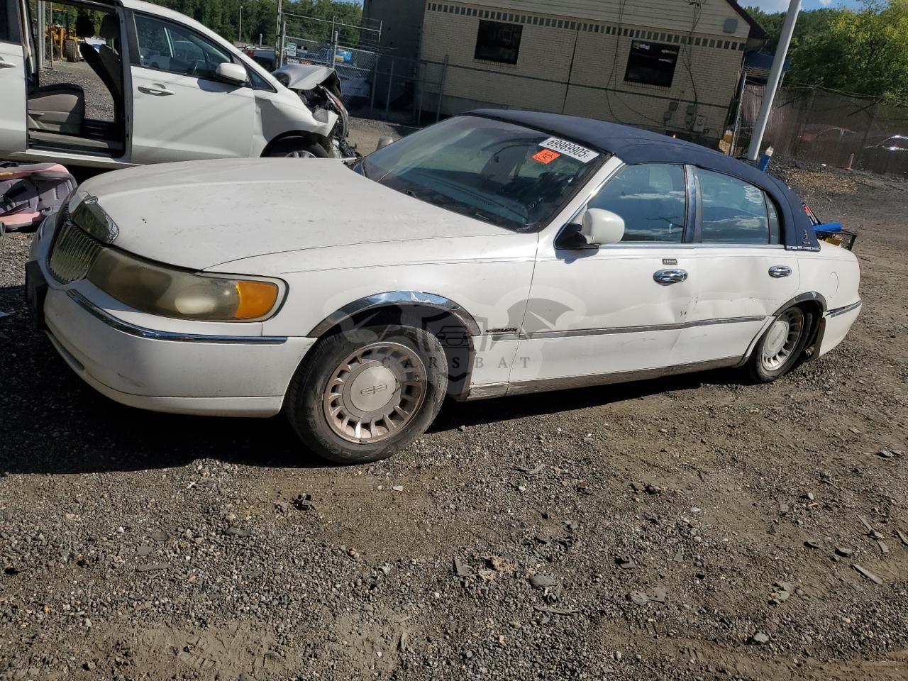 Lincoln Town Car EXECUTIVE 4.6L 8 2000