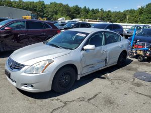 Nissan Altima BASE 2.5L 4 2011