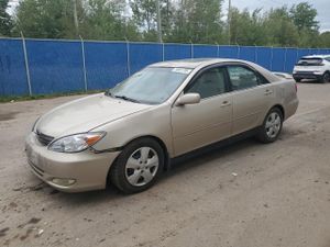 Toyota Camry LE 3.0L 6 2004